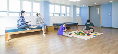 Promotion of color universal design development for general welfare facilities for the disabled
